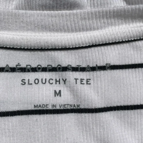 NWOT Slouchy Cropped Long Sleeve Tee - Picture 6 of 6